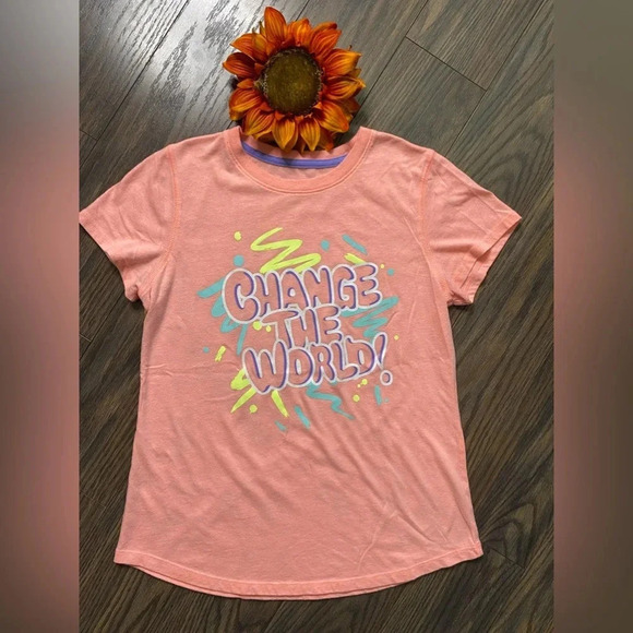 🌻5/$25🌻 XERSION Change The World T-Shirt | X-LARGE | - Picture 1 of 5